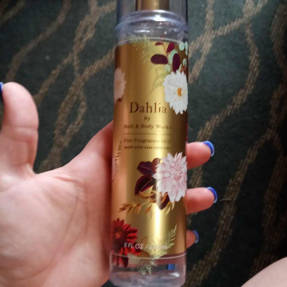 Perfume (Dahlia)